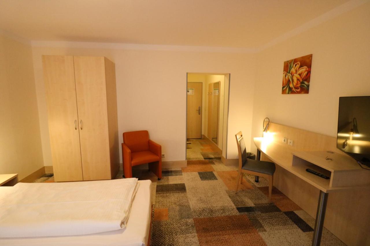 Petul Apart Hotel Ernestine Essen Exterior foto