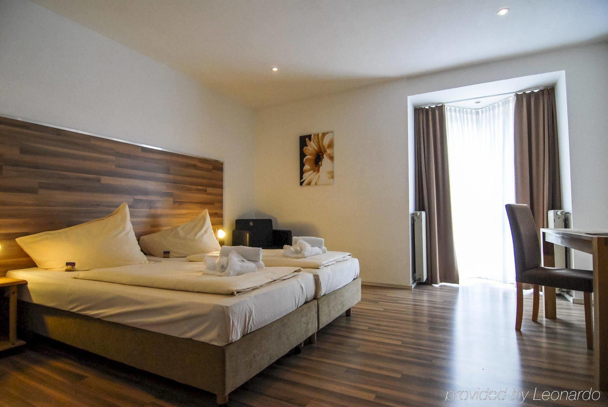 Petul Apart Hotel Ernestine Essen Exterior foto